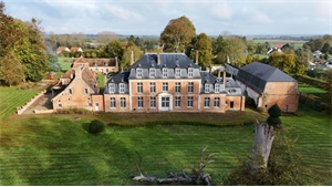 chateau à la vente -   80140  FOUCAUCOURT HORS NESLE, surface 855 m2 vente chateau - UBI469206074